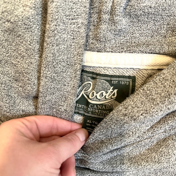 Roots Light Hoodie - Picture 5 of 6